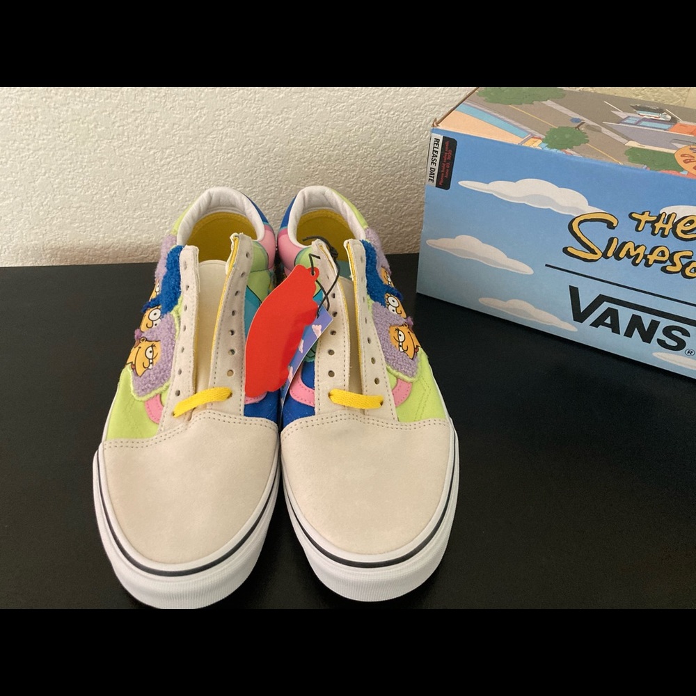 Host Pick New The Simpsons Vans Bouviers Sisters Men’s SZ 11 VN0A4VB521M Sneaker - Picture 10 of 15